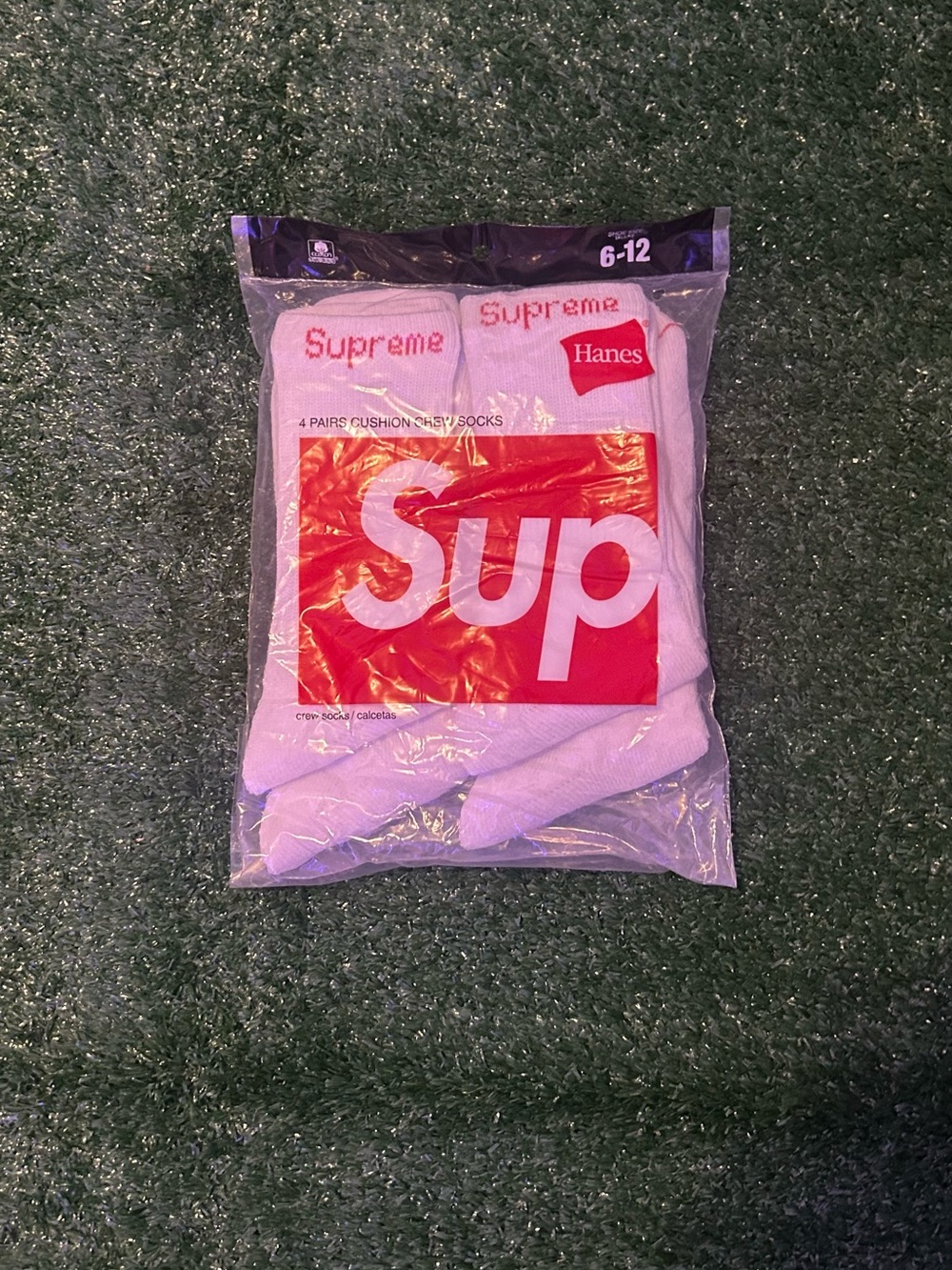 Supreme x Hanes White Crew Socks with Red Logo (4-Pack)